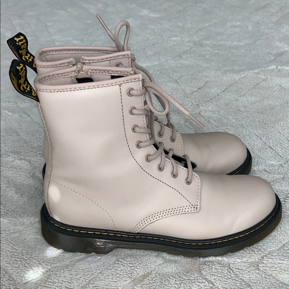 Dr. Martens Women's 1460 Smooth Leather Lace-Up Boots, Size 7 - Picture 6 of 10